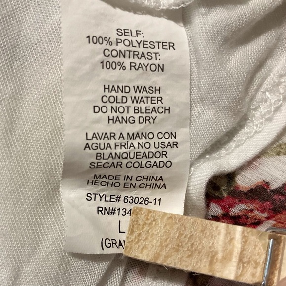 Ambiance Flowy Floral Tank Top with Split Back | White with Pink and Red Roses - Picture 7 of 9